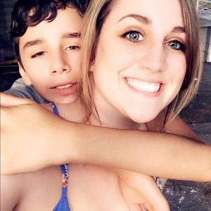 Meet your Posher, Nita